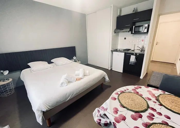 Bright In For A Pleasant * Tuluza